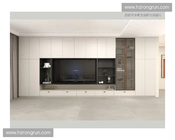 打造现代简约风格客厅，以电视柜为中心提升空间格调与实用性